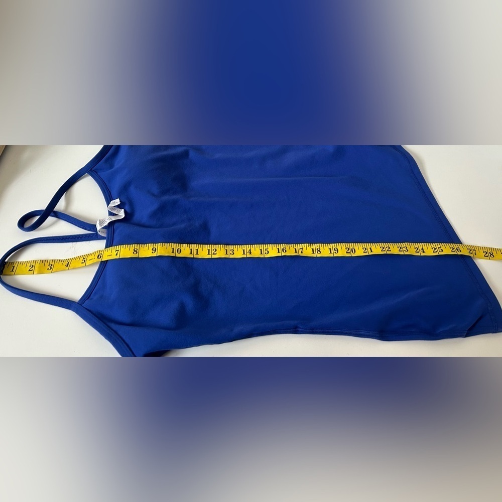 LULULEMON POWER Y TANK PIPE DREAM BLUE Sz. 10. RACERBACK, 4 WAY STRETCH. - Picture 2 of 9